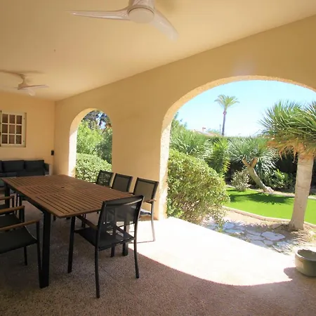 Casaturis En Urb. La Font Sant Joan D'alacant Ch102 Holiday home