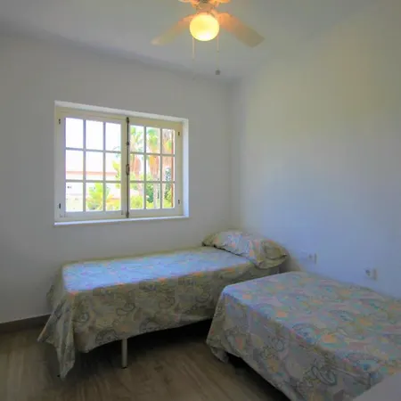 Vakantiehuis Casaturis En Urb. La Font Sant Joan D'alacant Ch102 *
