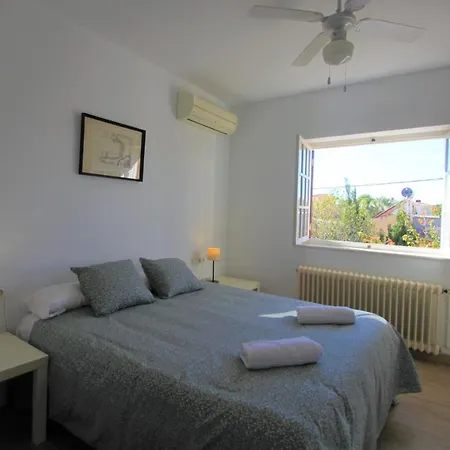 Casaturis En Urb. La Font Sant Joan D'alacant Ch102